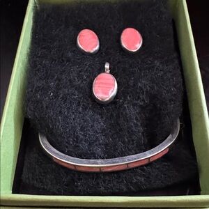 Elegant Jewelry Set Silver 925 and coral